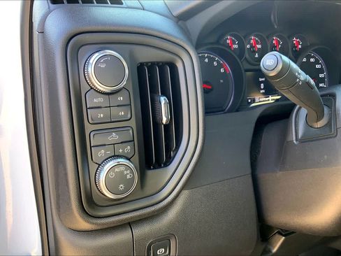 Certified 2024 GMC Sierra 1500 Pro w/ Pro Value Package AWD/4WD image 36