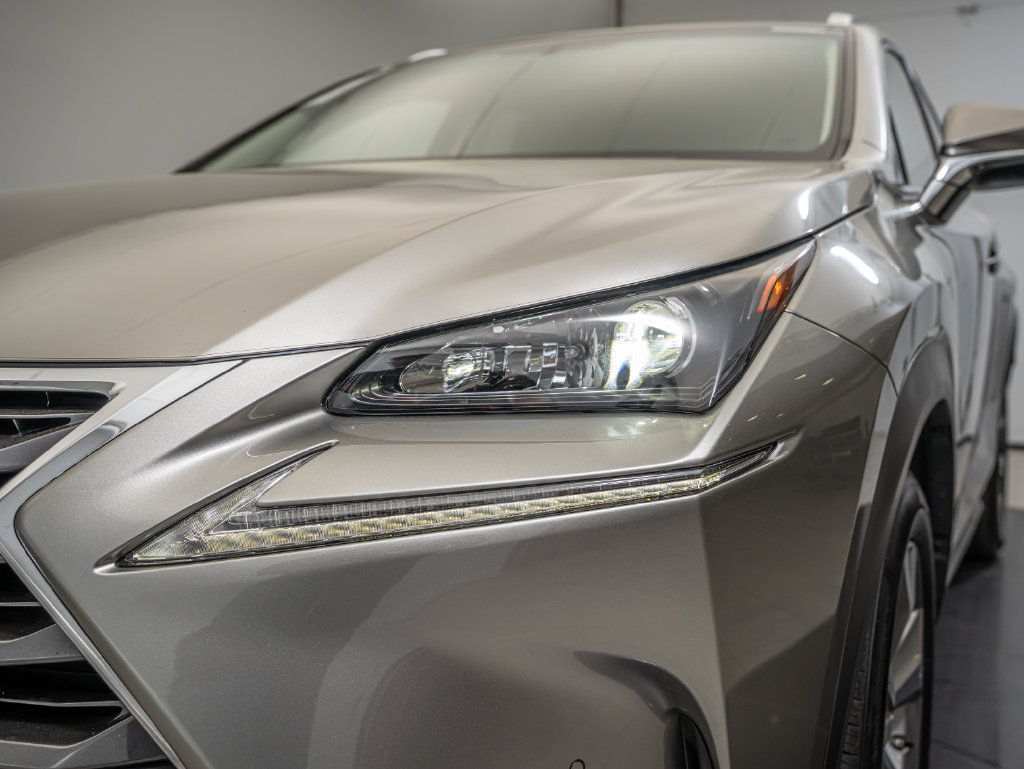 Used 2017 Lexus NX 200t AWD w/ Premium Package image 12