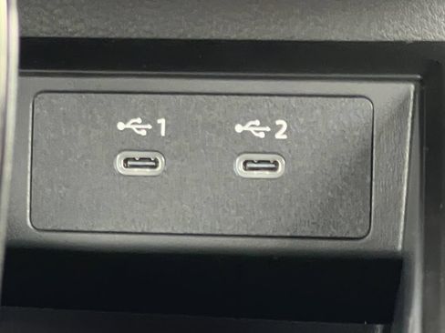 New 2026 Nissan Kicks SR w/ SR Premium Package FWD image 7