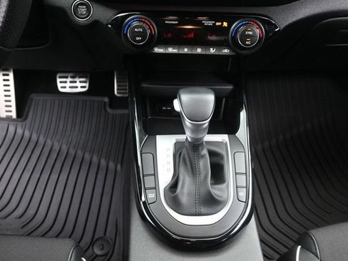 Used 2024 Kia Forte GT-Line FWD image 13