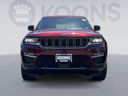 Used 2024 Jeep Grand Cherokee Limited w/ Luxury Tech Group II AWD/4WD image 11