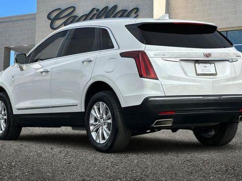 Certified 2025 Cadillac XT5 Luxury FWD image 6