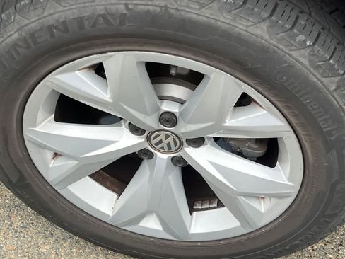 Used 2018 Volkswagen Atlas SE FWD image 17