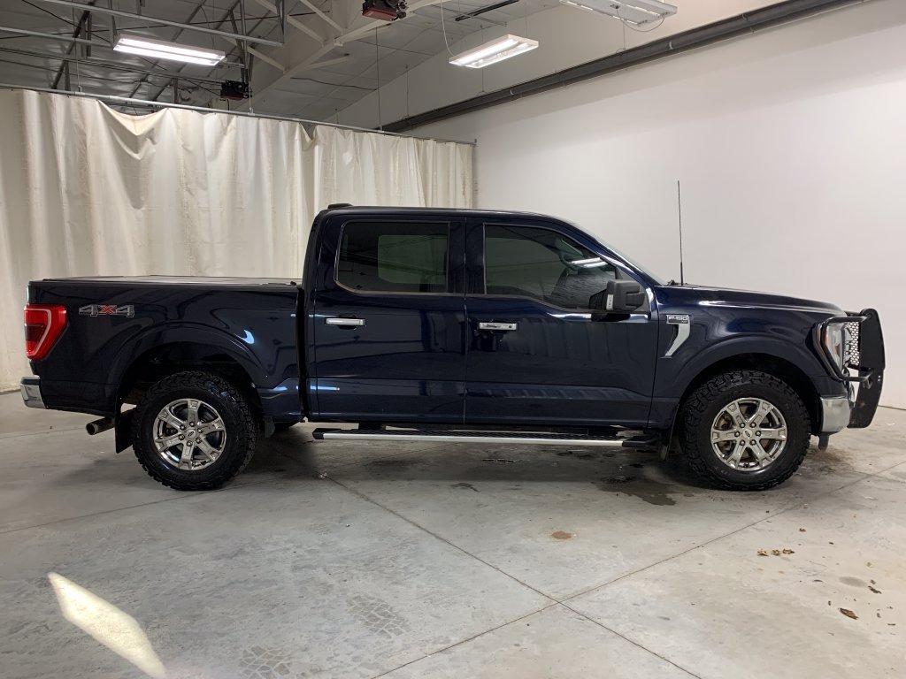 Used 2022 Ford F150 XLT w/ Equipment Group 302A High AWD/4WD image 11