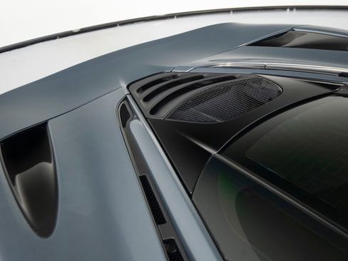 Used 2018 McLaren 720S Performance RWD image 43