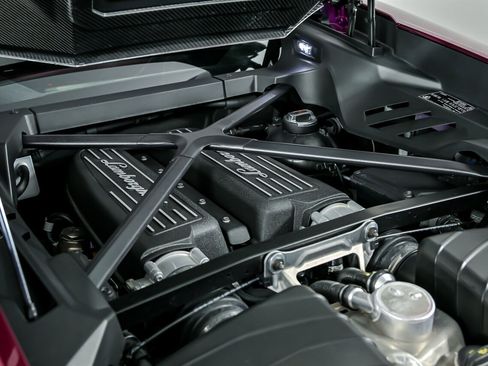 Used 2023 Lamborghini Huracan Tecnica image 17