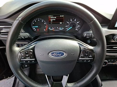 Used 2022 Ford Escape SEL image 20