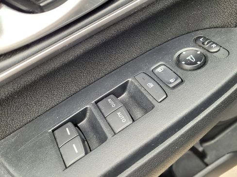 Used 2019 Honda CR-V EX image 27