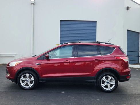 Used 2013 Ford Escape SE AWD/4WD image 2
