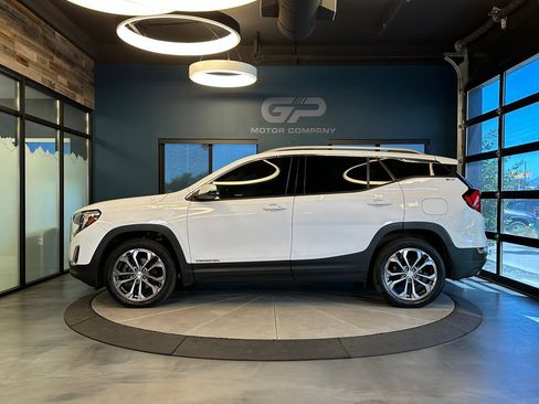 Used 2018 GMC Terrain SLT w/ Preferred Package AWD/4WD image 6