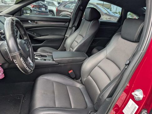 Used 2021 Honda Accord Sport image 17