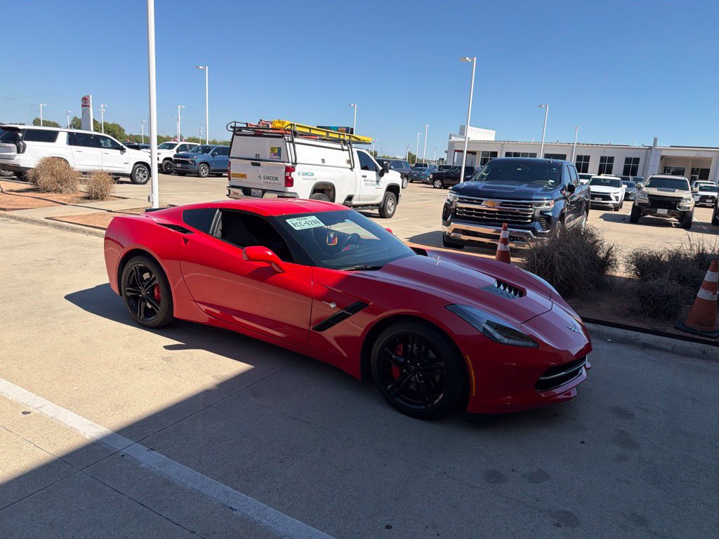Used 2017 Chevrolet Corvette Stingray Coupe w/ Battery Protection Package RWD image 1