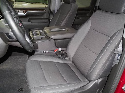 Used 2024 GMC Sierra 1500 Elevation AWD/4WD image 7