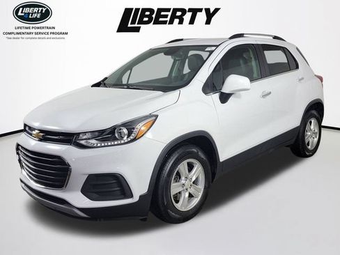 Used 2019 Chevrolet Trax LT w/ LT Convenience Package FWD image 7