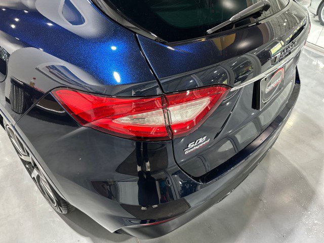 Used 2019 Maserati Levante S GranSport AWD/4WD image 31
