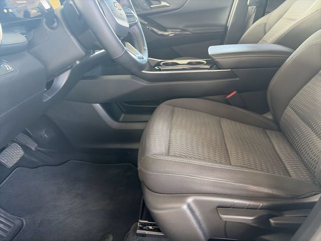 Used 2025 Chevrolet Equinox LT FWD image 19