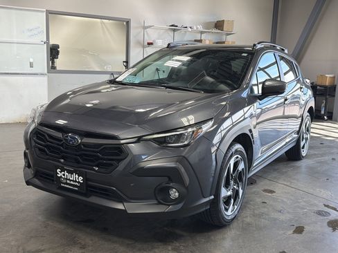 Certified 2024 Subaru Crosstrek 2.5i Limited w/ Crosstrek Mirror Package AWD/4WD image 3