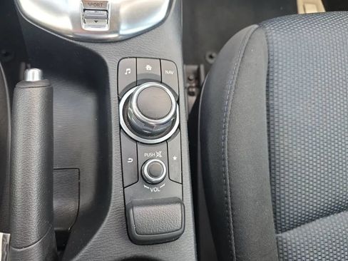 Used 2018 Toyota Yaris iA FWD image 31