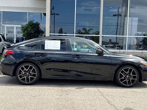 Certified 2022 Honda Civic Sport Touring image 3