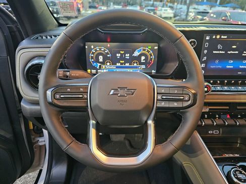 New 2026 Chevrolet Colorado ZR2 w/ Technology Package image 11