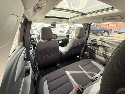 New 2026 Chevrolet TrailBlazer LT w/ LT Cold Weather Package image 25