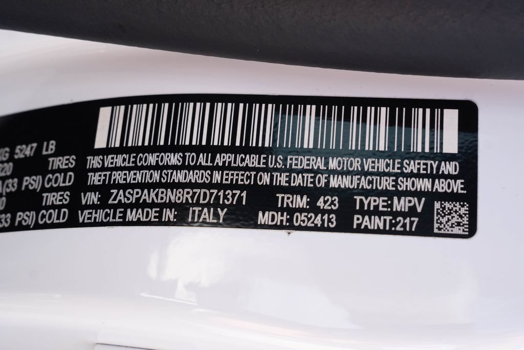 Used 2024 Alfa Romeo Stelvio Veloce AWD/4WD image 31