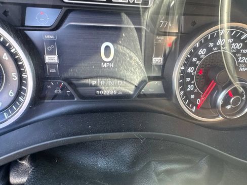 Used 2019 RAM 1500 Laramie w/ Sport Appearance Package AWD/4WD image 11