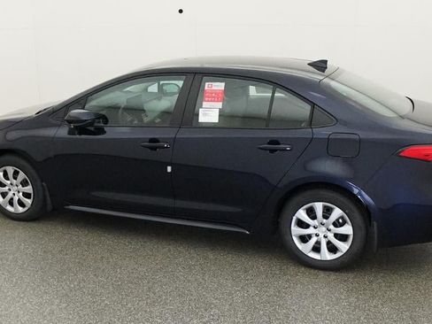 New 2026 Toyota Corolla LE FWD image 4