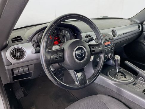 Used 2013 MAZDA MX-5 Miata Club image 13