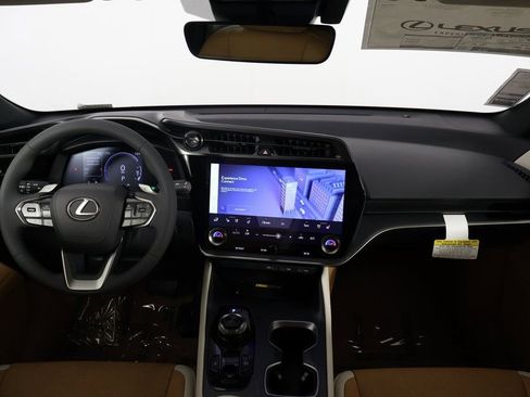 New 2026 Lexus RZ 350e image 4