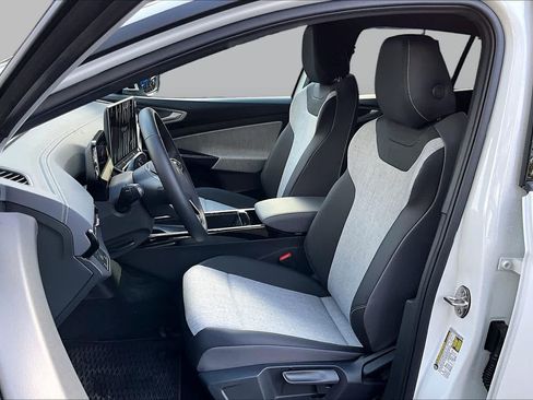 New 2026 Volkswagen ID.4 Pro RWD image 9