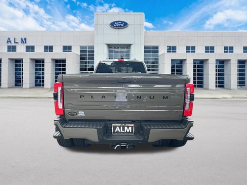 New 2026 Ford F450 Platinum w/ Platinum Plus Package AWD/4WD image 7