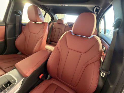 Used 2026 BMW 330i Sedan w/ M Sport Package image 20