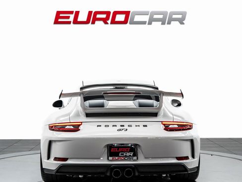 Used 2018 Porsche 911 GT3 RWD image 4