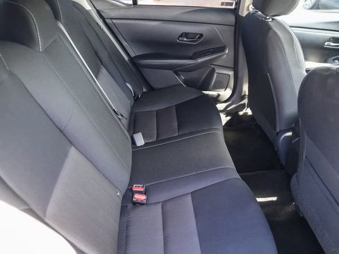 Used 2025 Nissan Sentra SV image 16