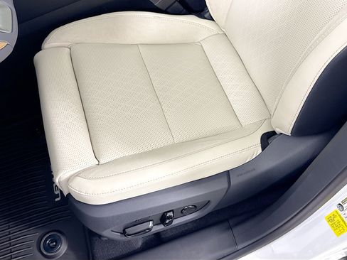 New 2026 Lexus RX 350 AWD w/ Convenience Package image 21