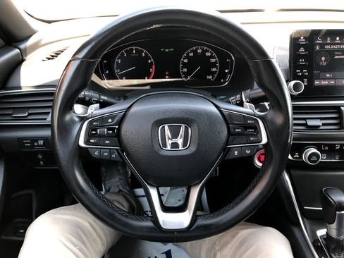 Used 2018 Honda Accord Sport image 12