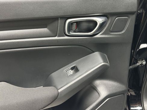 Certified 2025 Honda Civic LX image 30