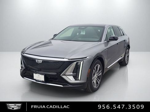 New 2026 Cadillac Lyriq Luxury RWD image 1
