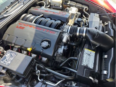 Used 2006 Chevrolet Corvette Convertible 2D w/ Preferred Equipment Group image 24