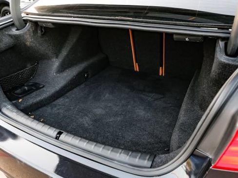 Used 2018 BMW M550i xDrive image 63