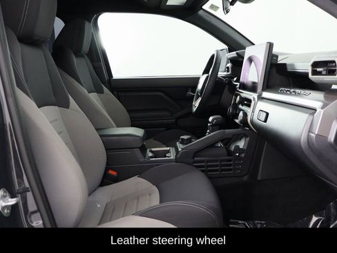 Used 2025 Toyota Tacoma Limited image 18