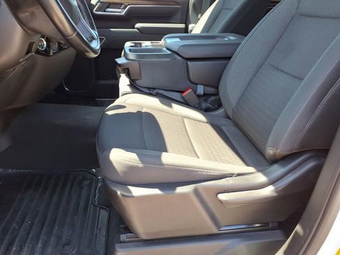 Used 2024 Chevrolet Silverado 2500 LT RWD image 22