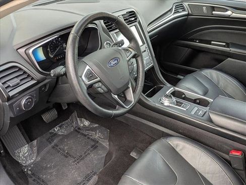 Used 2020 Ford Fusion Energi Titanium image 10