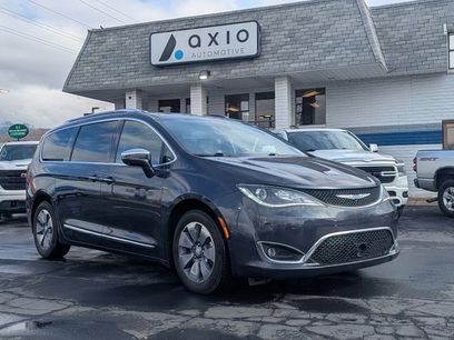 Used 2020 Chrysler Pacifica Limited