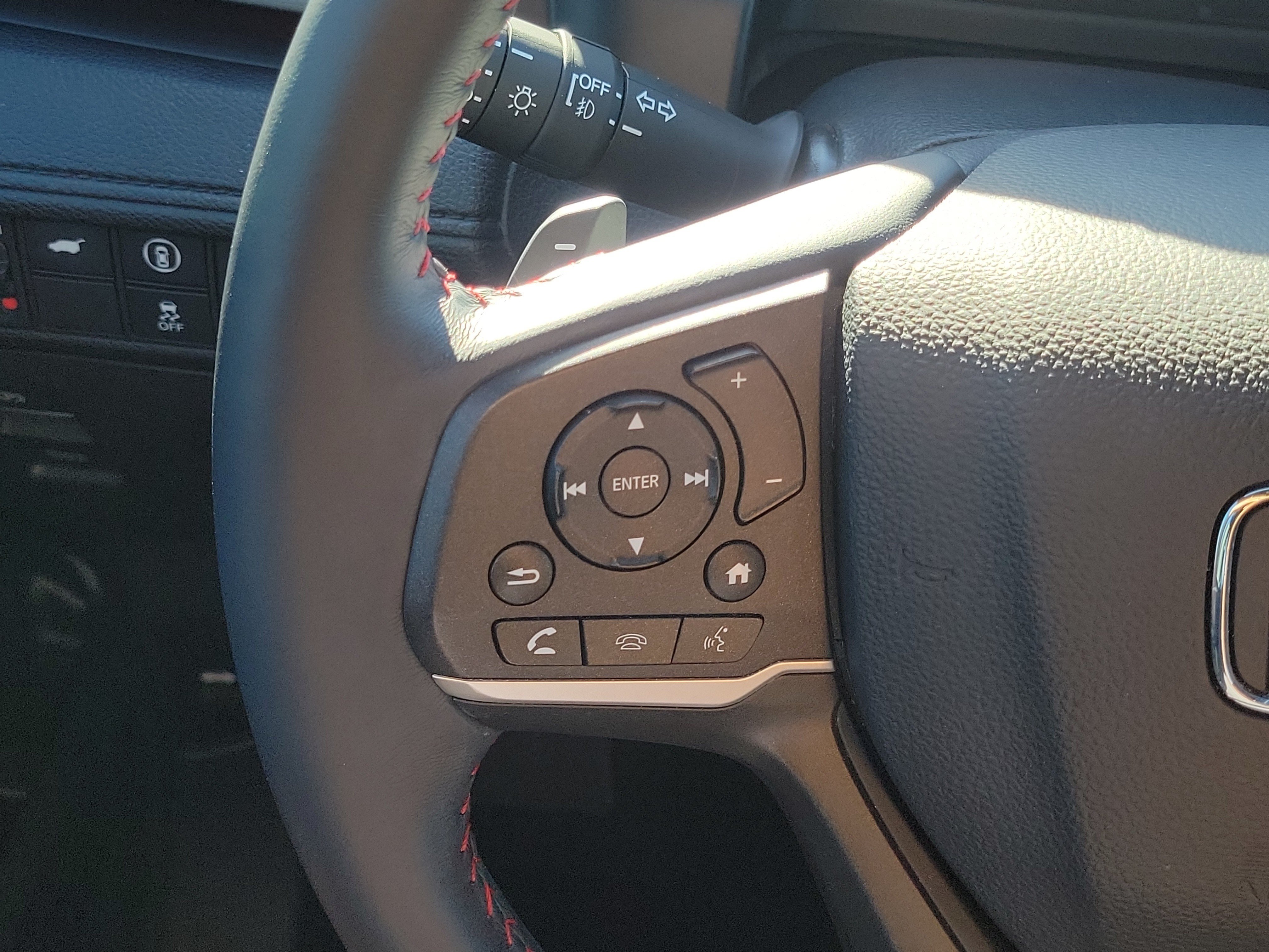 Used 2024 Honda Odyssey Sport image 24