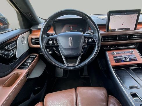 Used 2020 Lincoln Aviator Reserve w/ Equipment Group 202A AWD/4WD image 6