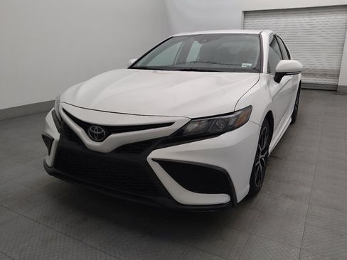 Used 2022 Toyota Camry SE image 15