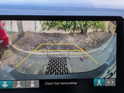 Used 2025 Honda Odyssey Sport-L image 11