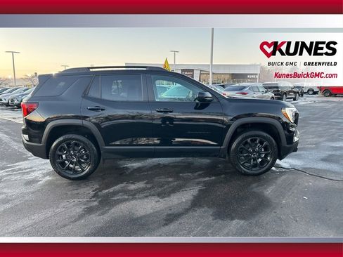 New 2026 GMC Terrain Elevation w/ Elevation Premium Package image 2